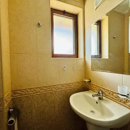 Arena 28 Apartment Sweti Wlas